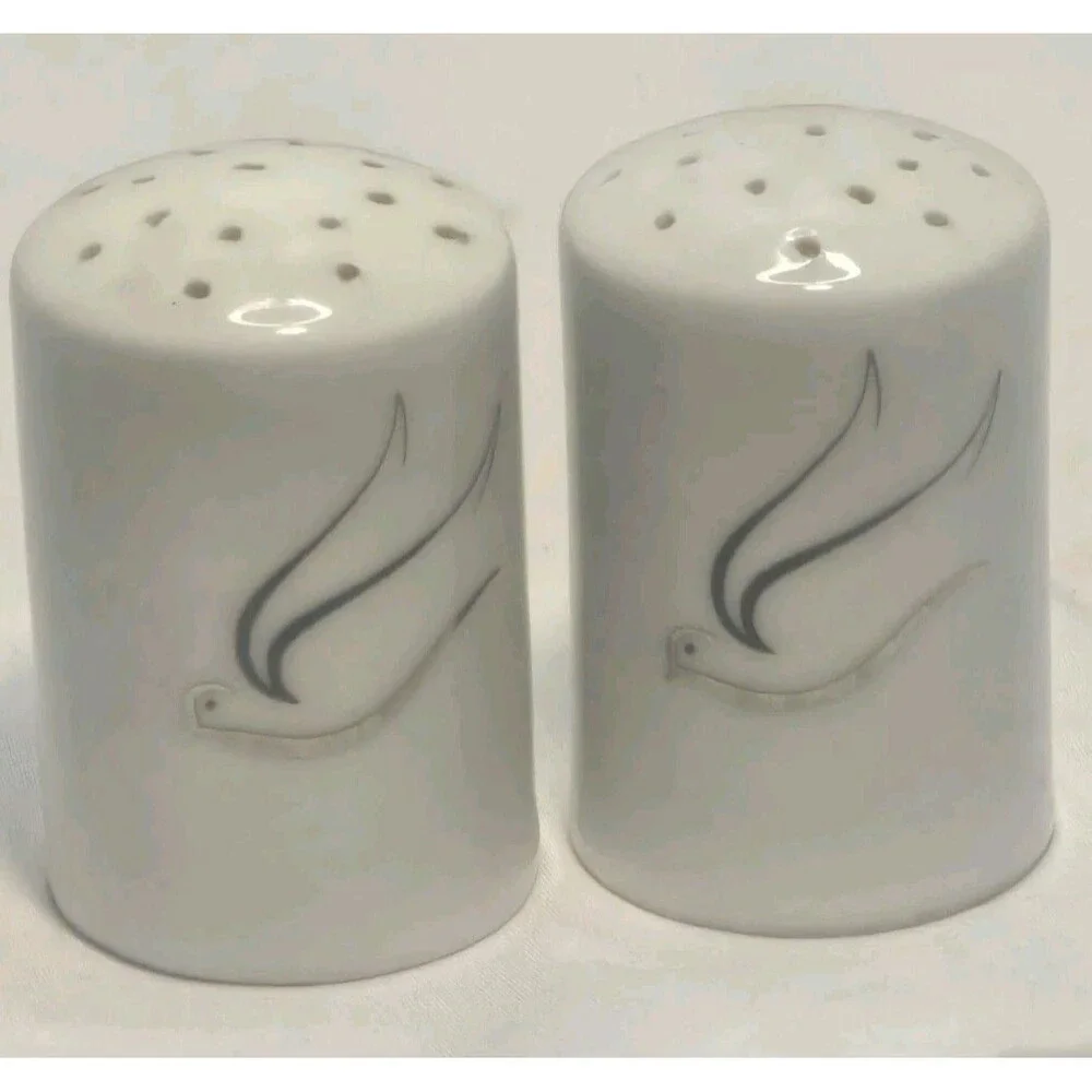 Vtg Azberg Porcelain Silver Flight Handpainted Salt And Pepper Shakers, Germany